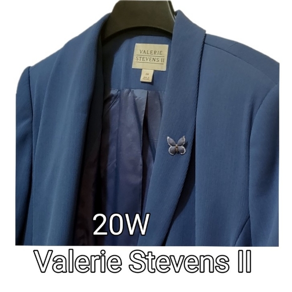 Valerie Stevens Suit Jacket - Picture 2 of 8